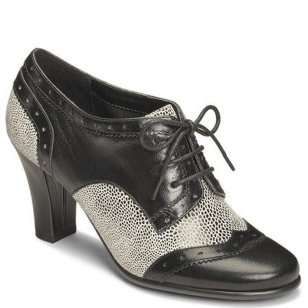 Aerosols Dollop Black & White Lace Up Heels